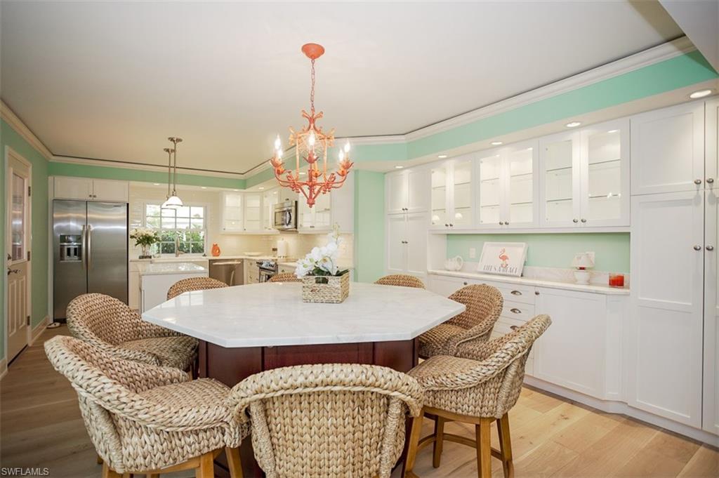 SHORES OF NAPLES - Residential