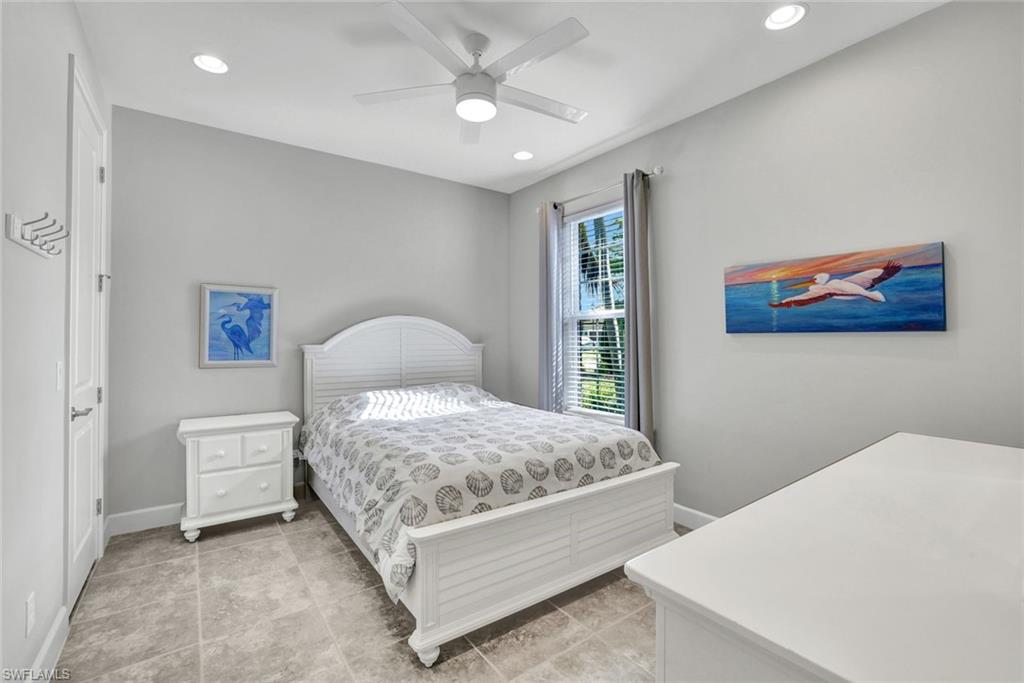 ESPLANADE AT HACIENDA LAKES - Residential