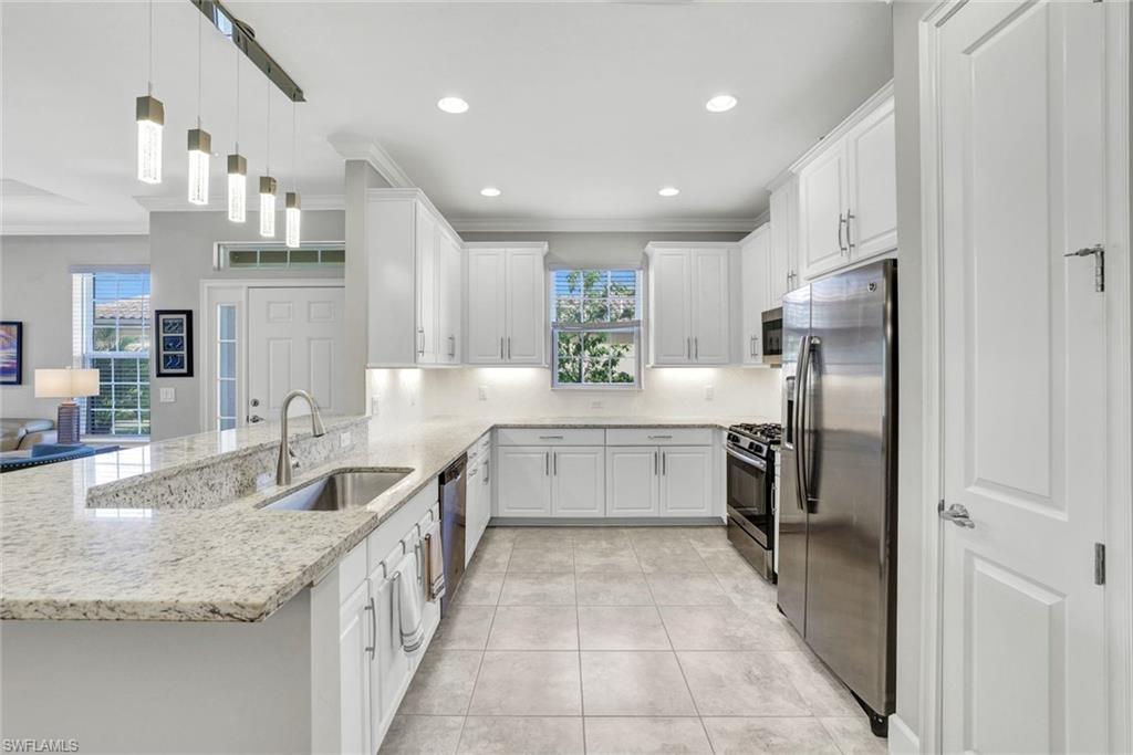 ESPLANADE AT HACIENDA LAKES - Residential