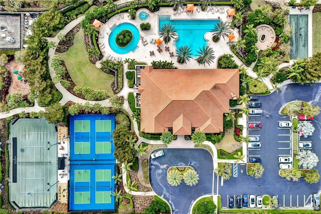 ESPLANADE AT HACIENDA LAKES - Residential