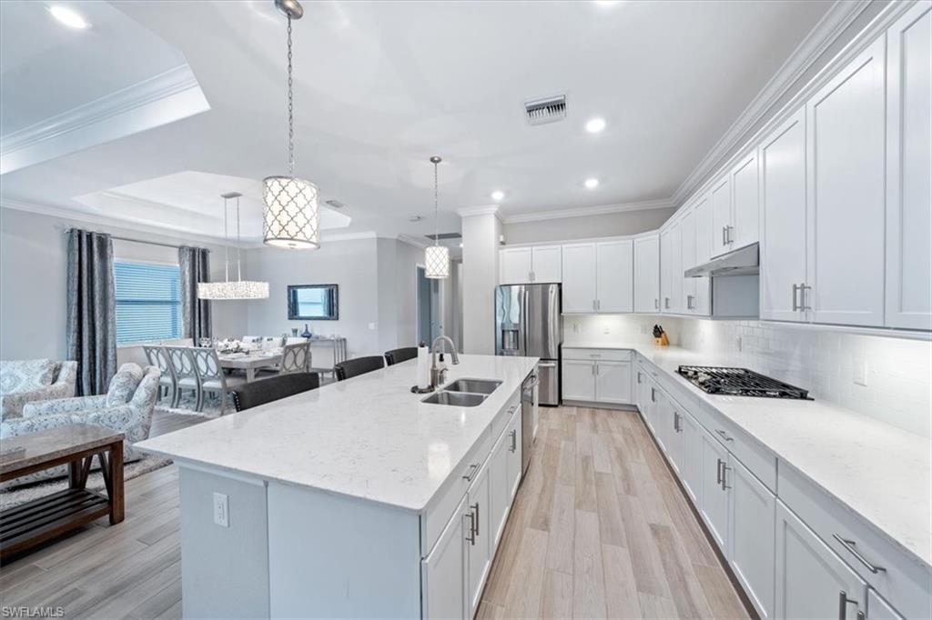 LAMORADA - Residential