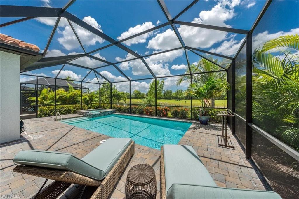 LAMORADA - Residential