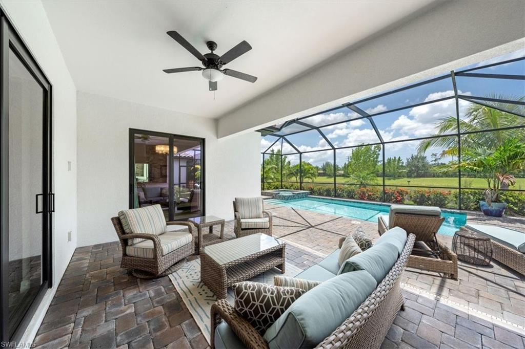 LAMORADA - Residential