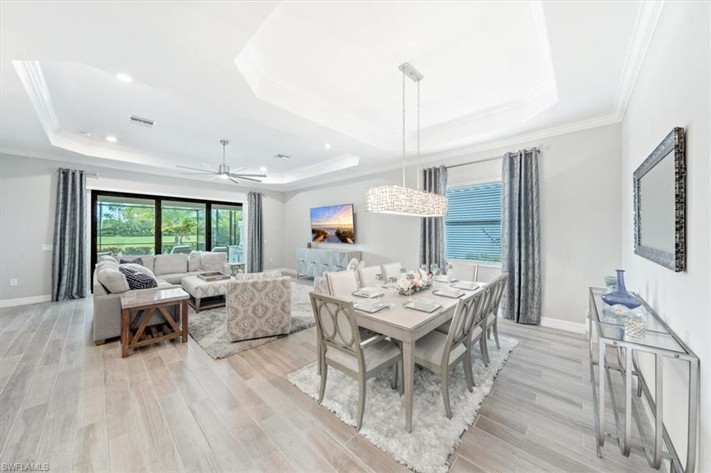 LAMORADA - Residential