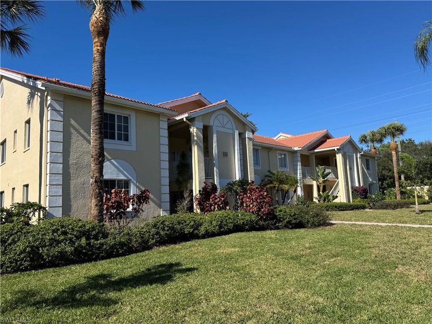 This Tranquil first floor 2 Bedrooms 2 Bath condo is in a perfect location, just minutes from the beautiful beaches and only 5 minutes from the vibrant Mercato. Enjoy the convenience of being just short drive to downtown Naples, where you can explore shopping, dining, and entertainment. The Villages at Emerald Lakes, amenities include a Clubhouse with a Cabana pool, Clubhouse pool, Fitness Room, Pool Table, Ping Pong Table, Card Table and Library as well as Pickle Ball Courts, Tennis Courts and a Bocci Ball Court