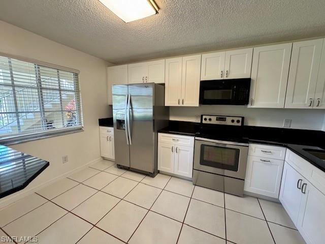 VILLAGES AT EMERALD LAKES - Residential Lease