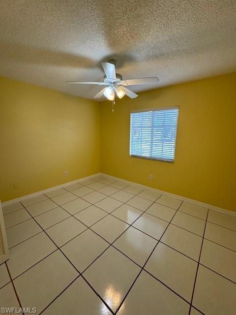 VILLAGES AT EMERALD LAKES - Residential Lease