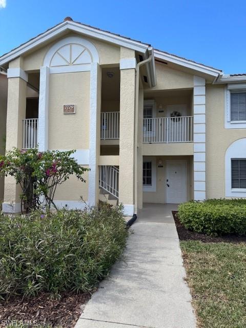 VILLAGES AT EMERALD LAKES - Residential Lease