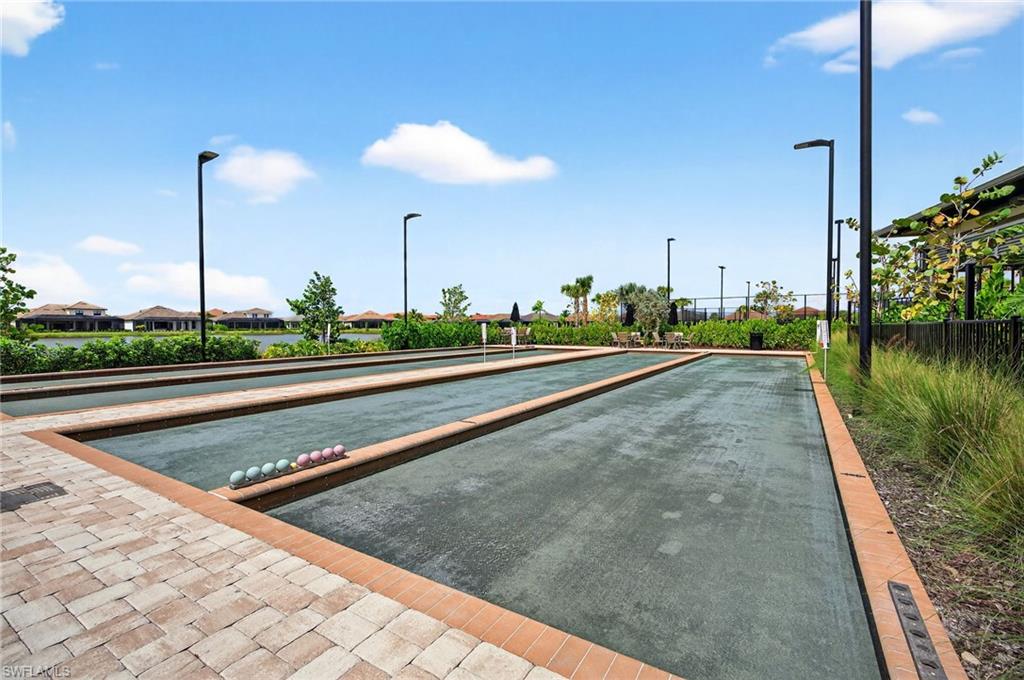 ESPLANADE BY THE ISLANDS - Residential