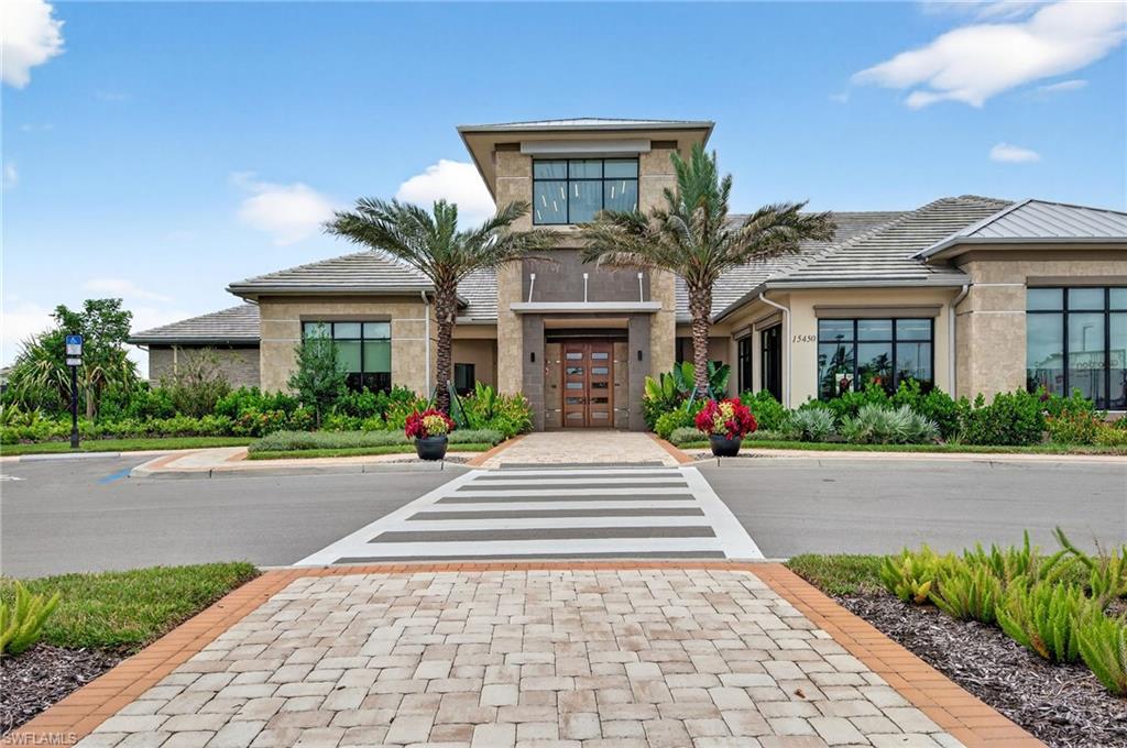 ESPLANADE BY THE ISLANDS - Residential