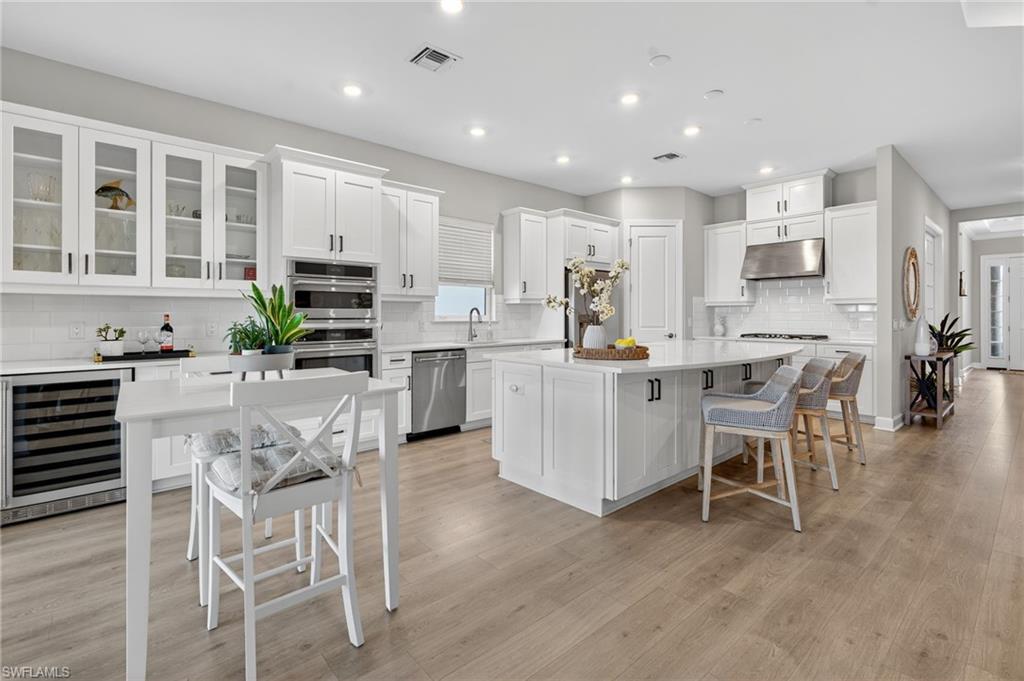 ESPLANADE BY THE ISLANDS - Residential