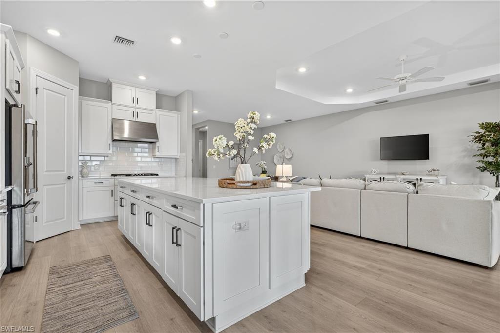 ESPLANADE BY THE ISLANDS - Residential