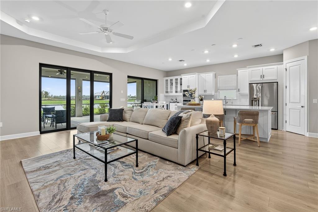 ESPLANADE BY THE ISLANDS - Residential