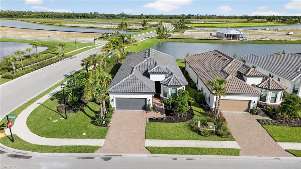 ESPLANADE BY THE ISLANDS - Residential