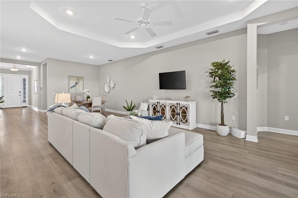ESPLANADE BY THE ISLANDS - Residential