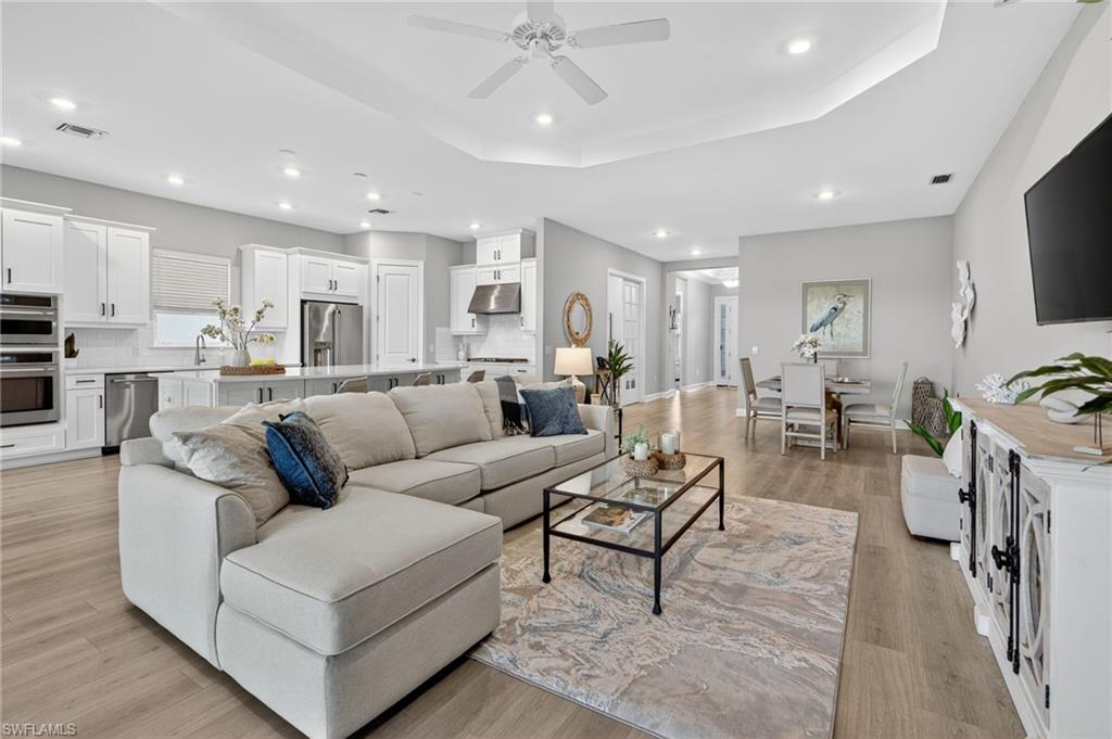 ESPLANADE BY THE ISLANDS - Residential