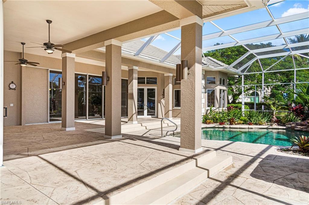 ST. CHARLES HARBOUR - Residential