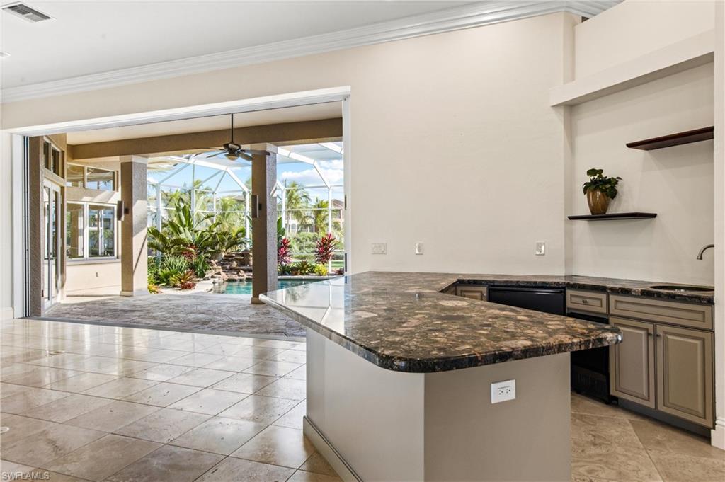 ST. CHARLES HARBOUR - Residential