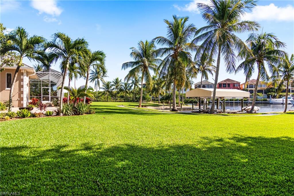 ST. CHARLES HARBOUR - Residential