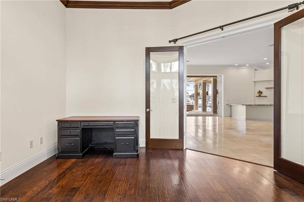 ST. CHARLES HARBOUR - Residential