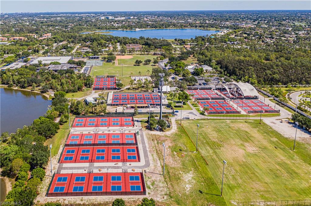 MARCO ISLAND - Land
