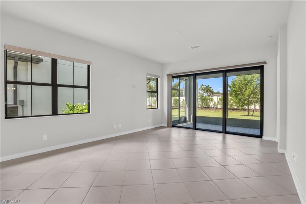 ABACO POINTE - Residential