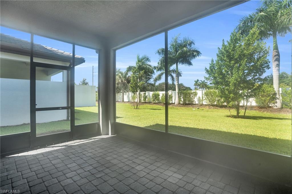 ABACO POINTE - Residential