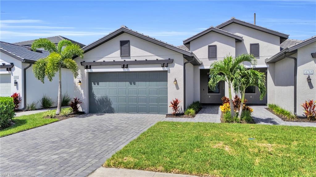 ABACO POINTE - Residential