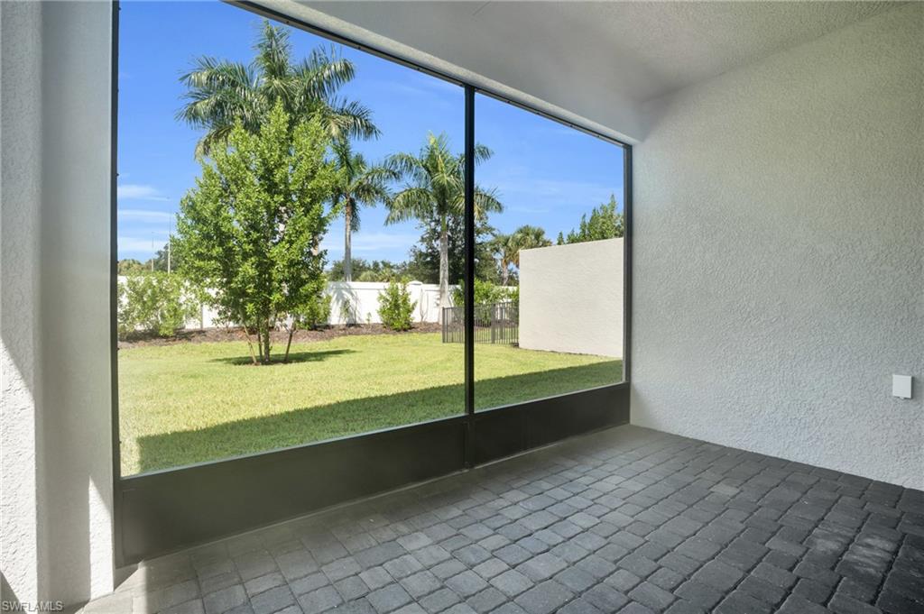 ABACO POINTE - Residential