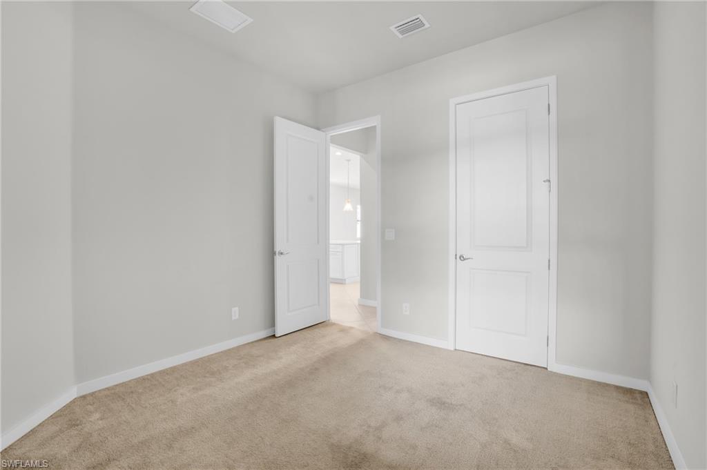 ABACO POINTE - Residential