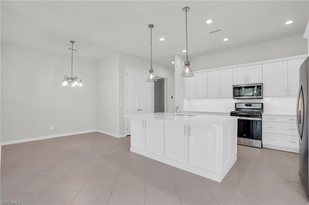 ABACO POINTE - Residential