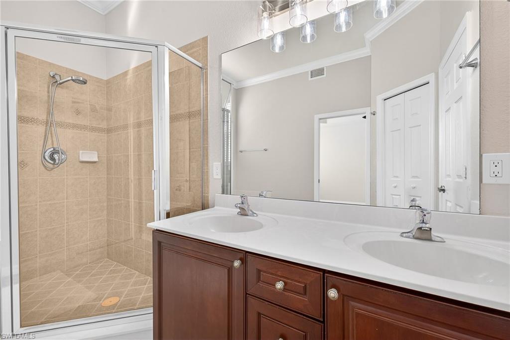 SAIL HARBOUR - Residential