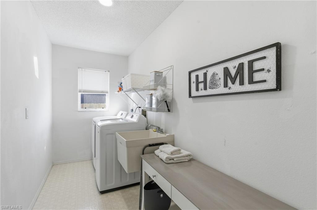 PORT CHARLOTTE - Residential