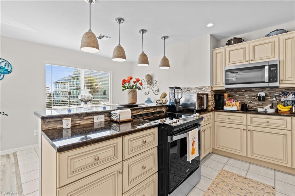 ISLAND BREEZE - Residential