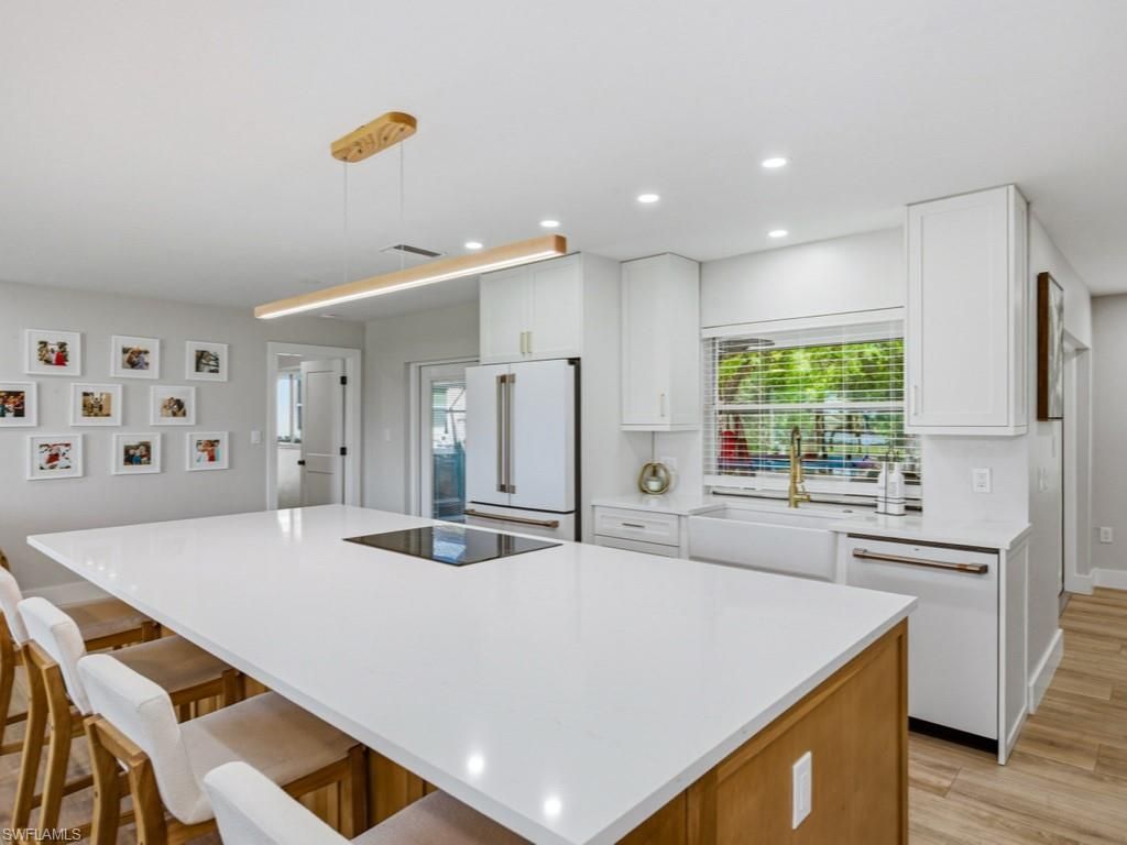 Photo of 18061 Royal Hammock BLVD, NAPLES, FL 34114 (MLS # 226014802)