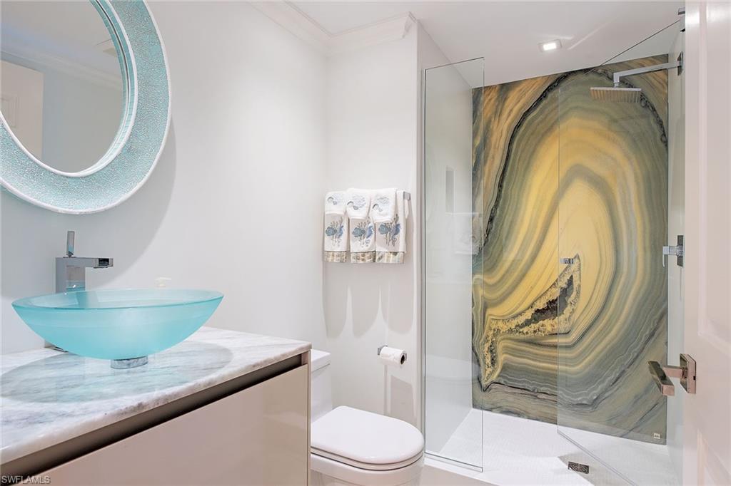 BILTMORE AT BAY COLONY - Residential