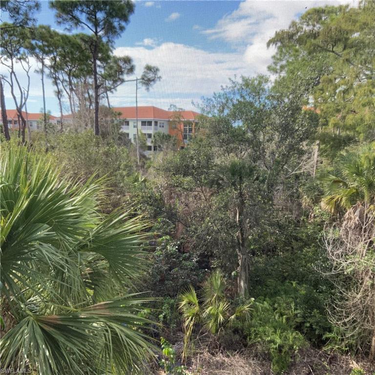 BOTANICAL PLACE - Residential