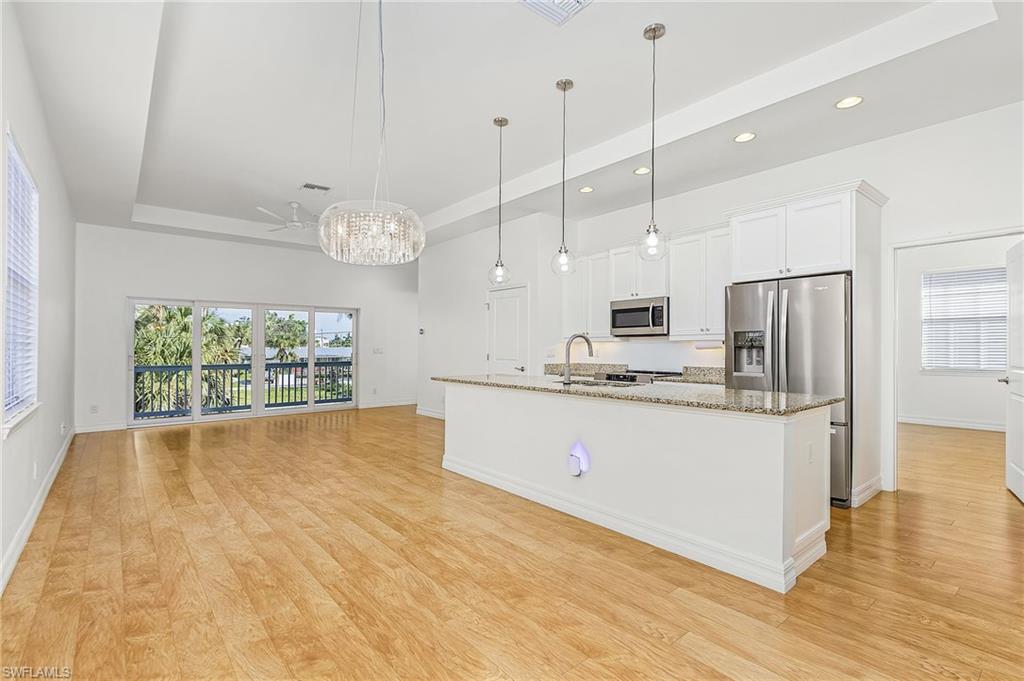 LYNNS HIGHLAND PARK - Residential