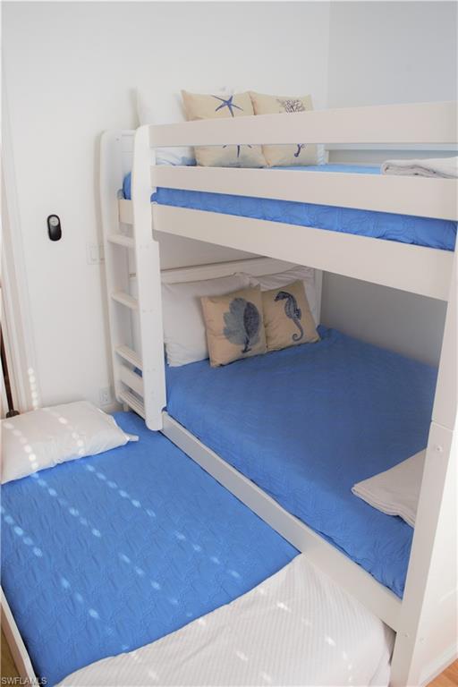 LYNNS HIGHLAND PARK - Residential