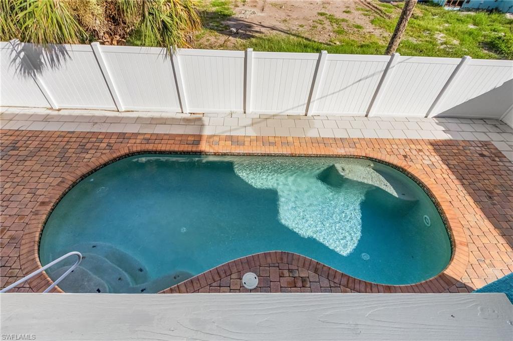 LYNNS HIGHLAND PARK - Residential