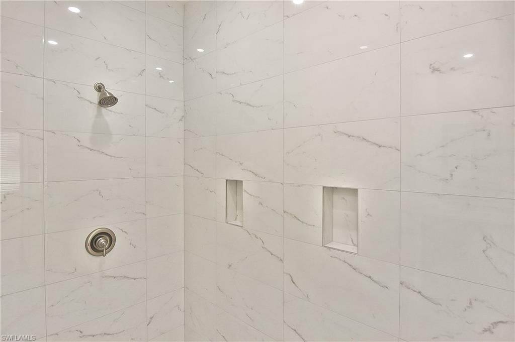 FORT MYERS - Residential