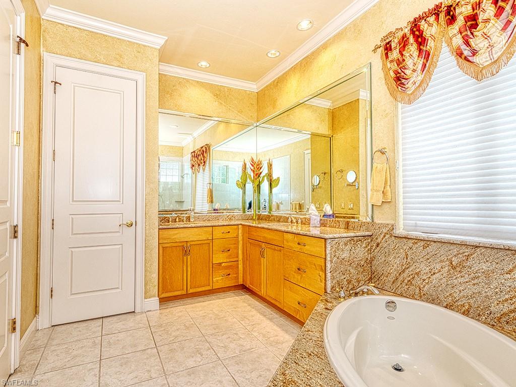 IMPERIAL GOLF ESTATES - Residential