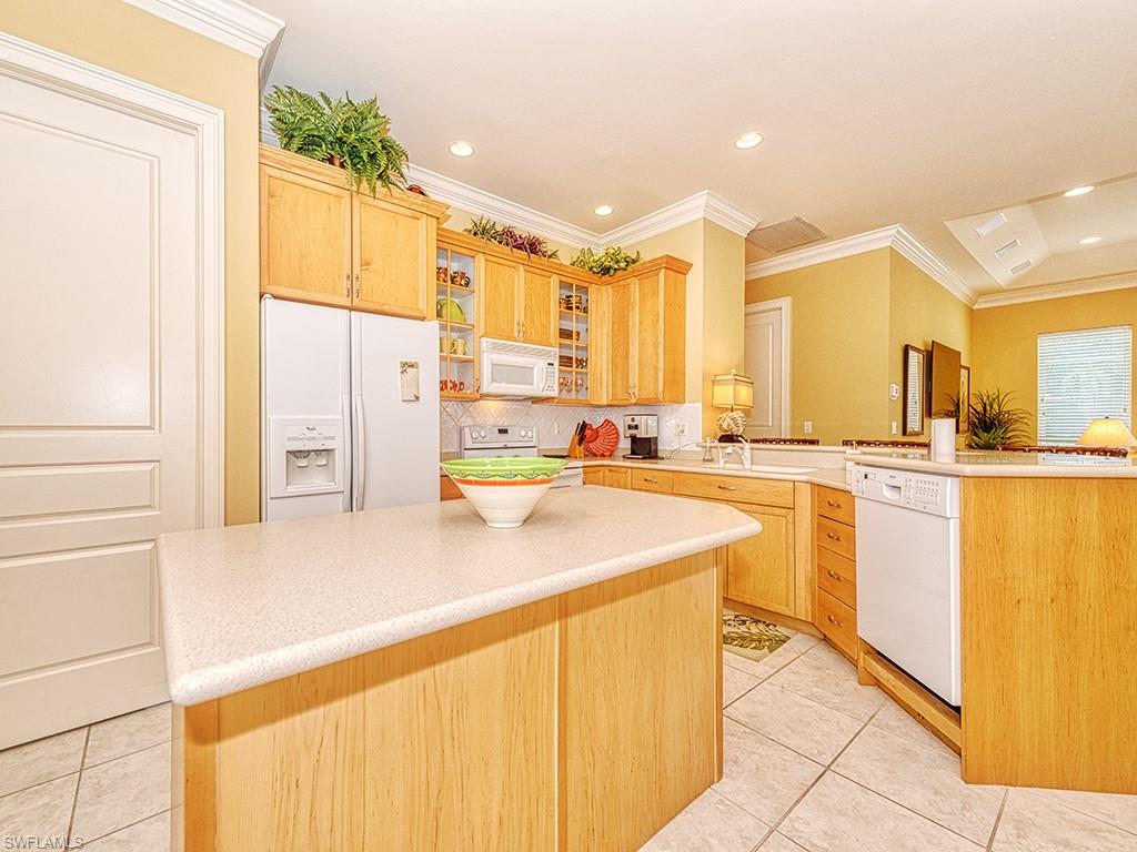 IMPERIAL GOLF ESTATES - Residential