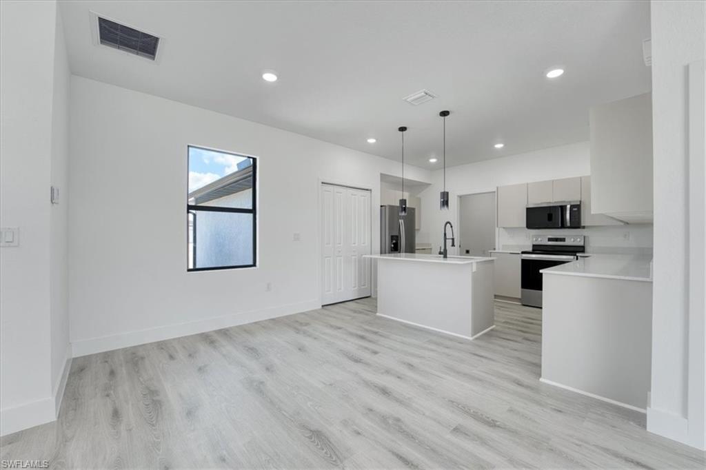 PORT LABELLE - Residential