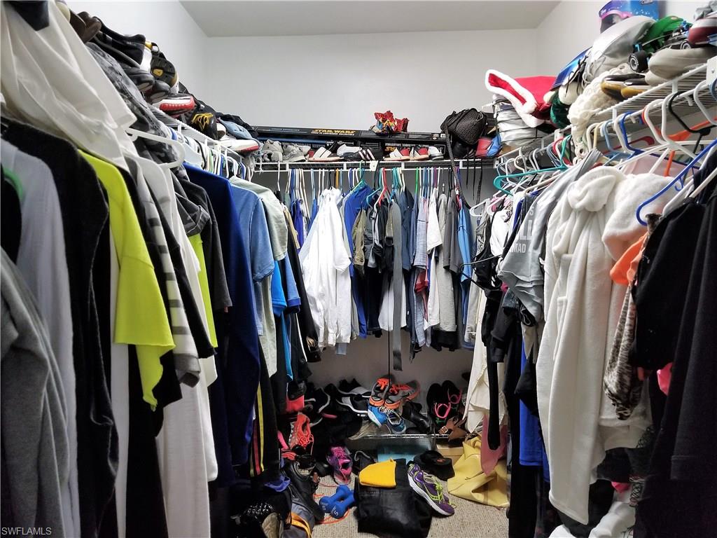 HEIGHLAND VILLA - Residential