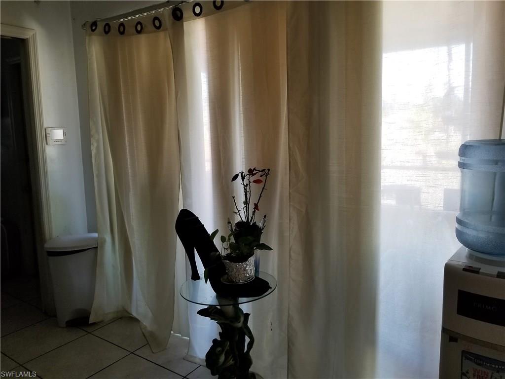 HEIGHLAND VILLA - Residential