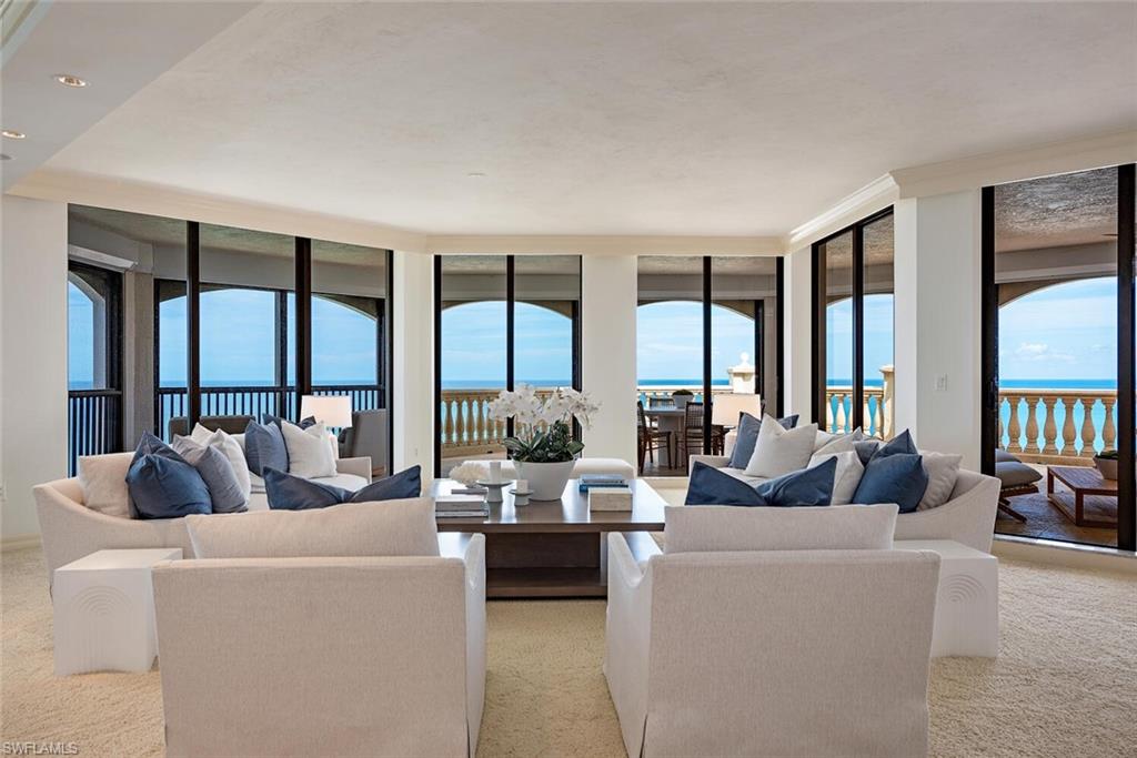 CARLYSLE AT BAY COLONY - Residential