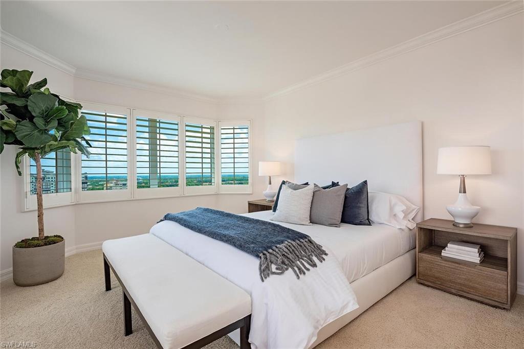 CARLYSLE AT BAY COLONY - Residential