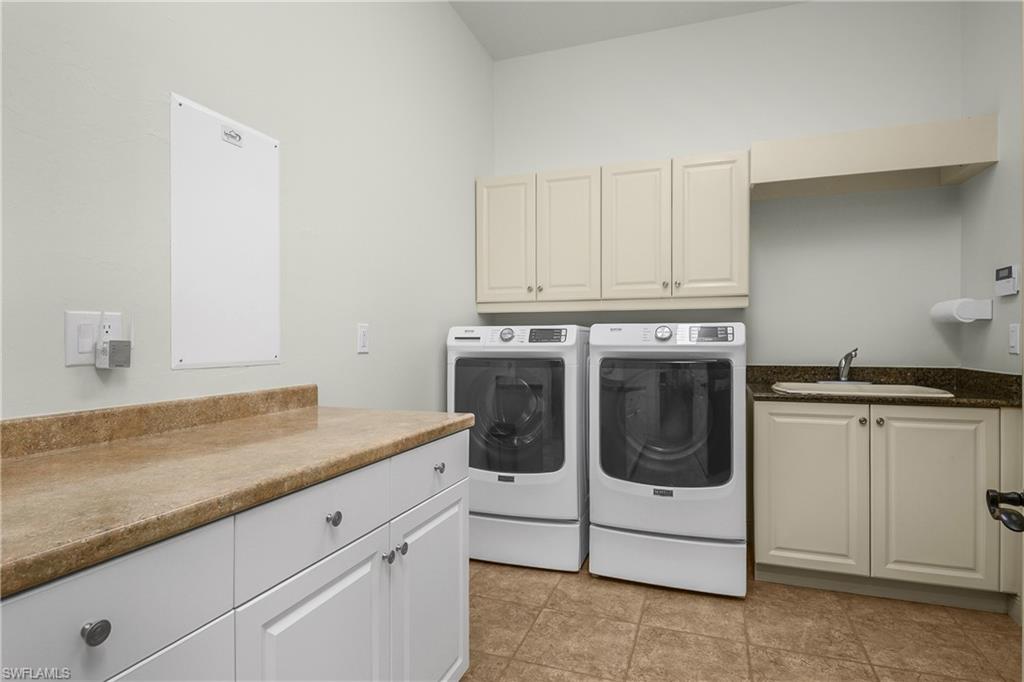 CYPRESS LINKS - Residential