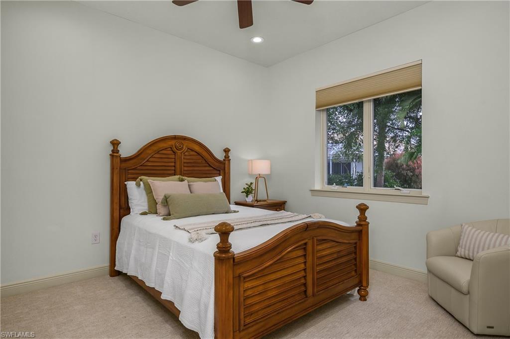 CYPRESS LINKS - Residential